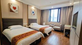 GreenTree Alliance Zhengzhou Railway station West Square Hotel - 4