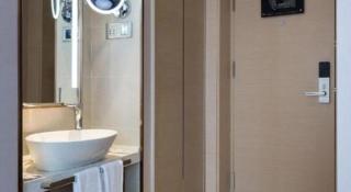 Lavande Hotel Guangzhou Jingxi Southern Hospital Metro Station - 8