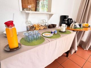 55 Albatross Guesthouse - 5