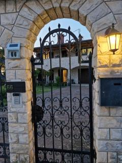 Apartments Mihael and Melani - 8