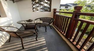 Guilin Lotus Hotel - 8