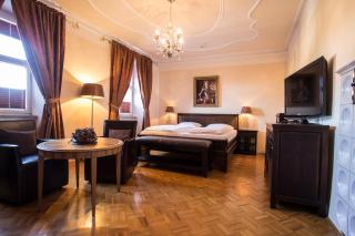 Meiser Altstadt Hotel - Dinkelsbühl - 3