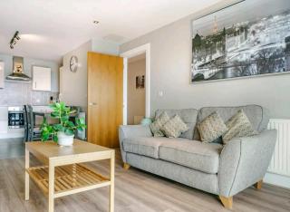 City Views Apartment - 9