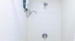 Greenbelt Makati - Vaccinated Staff - Manila - 1