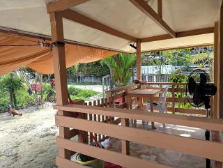 Yellow House Port Barton - 7