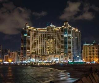 Four Seasons hotel apartments - 1