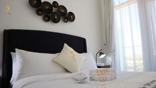 Floret 1BR Bright & Elegant Retreat in Masdar City - 3