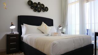 Floret 1BR Bright & Elegant Retreat in Masdar City - 4