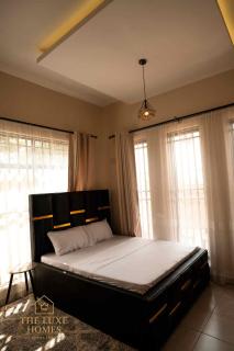 The Luxe Homes 3BR Luxury Stay - 1