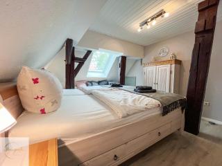 Cozy Apartment Rooftop Churchplace - 9