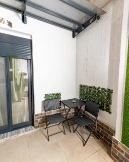 Modern Studio in Historic Old Town with Private Terrace - Tessalónica - 9