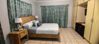 Nandexbiz SelfCatering Accommodation - 8