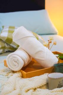 The Octagon Citywalk Premium Suites - Food, Pool, Game - 1