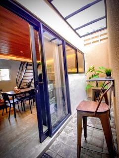 Three Mezzanine Bali B - 4