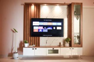 Luxury 2BHK Skyline View Financial District - 5