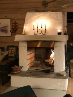 Traditional Log Cabin At Reineskarvet - 3