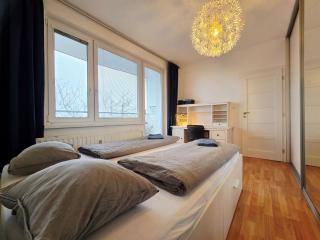 Park View City Center Location Apartment with Balcony - 5