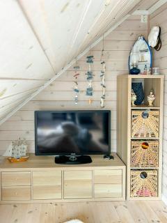 Cabin With Sea Views In Mjømna - 1