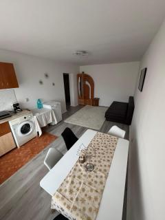 Apartament 10 - 4
