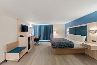 Pilgrim Sands on Long Beach - Plymouth - 9