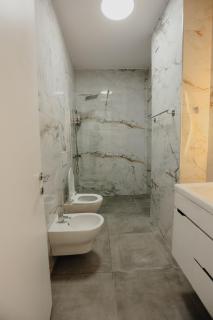 Ari Luxury Apartment -  - 6