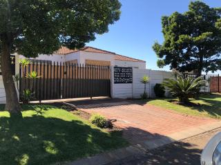 STRUISBULT AirB&B - 2