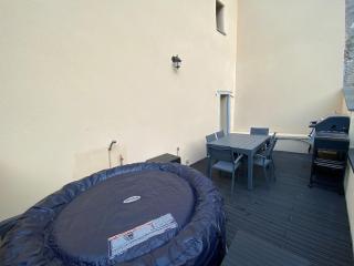 Plein centre, parking jardin 4 chambres - 9