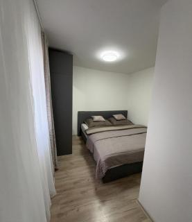 Countryside Apartments 252 - 8