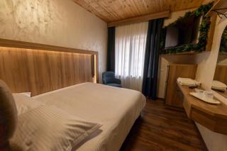 Popasul Vanatorului - 8