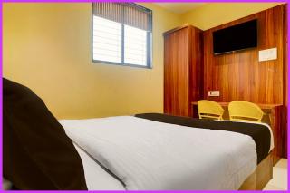 Hotel Satpura Palace Residency - 4