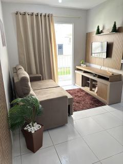 Apartamento térreo em condomínio 24 hrs - 7