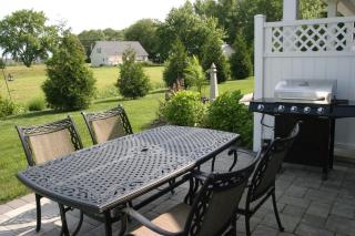 Villa at Greys Neck - 4