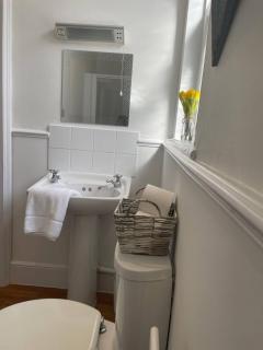 Cornwall Explorer's Base 2 Bed City Apt - 6