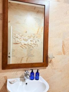 Nico Beach Hotel - 8