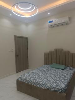 Faj Court Family only bed and breakfast - 1