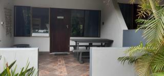 HAPPY HOUSE @ 16 - 4