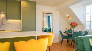 NEW Luxurious Stunning Block Apartments in Central London - 0