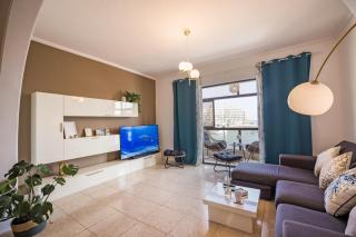 Seafront Luxury 3 BR St Julians - 2