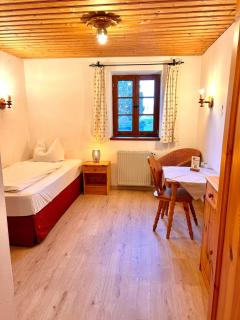 Landhotel Huberhof - 6