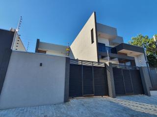 Casa de Alto Padrão com 5 Suítes e Piscina - 8