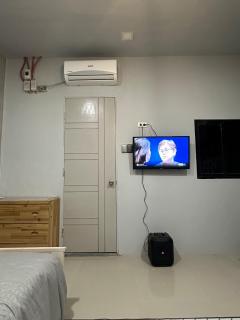 K and R Apartment - Fully Furnished Tiny Home - 7