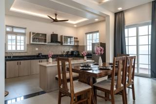 AQUA VERDE- 3 Bedroom Townhouse wd Pvt Pool & Terrace - 1