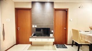Good View at Thamrin Residence Apartment - 8