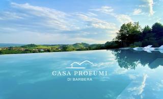 Casa Profumi di Barbera - Infinity Pool, Luxurious bedrooms and Historic Charm - 0