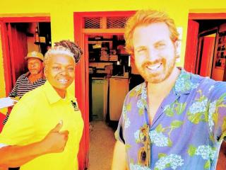 Nine Mile Resort Village and Travel - 8