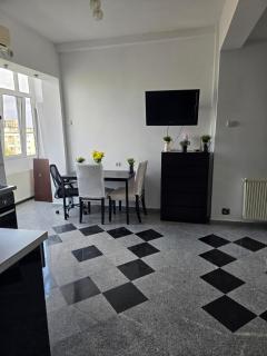 gorgeous studio ultracentral - 7