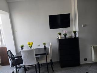 gorgeous studio ultracentral - 3