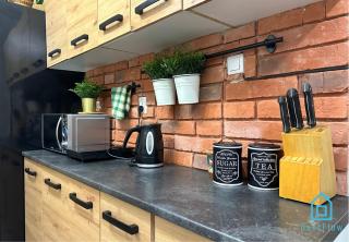 Pineapple Room 10 Min to Old Town Gdańsk,PKP & Shopping Mall - 1