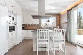 Exclusive accommodation in northern Sweden's exotic nature! - 8