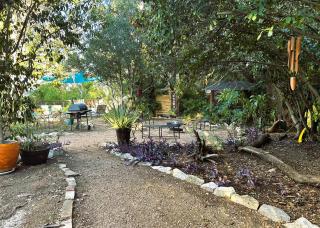 Boho Sun Cottage - Lake Travis - 9